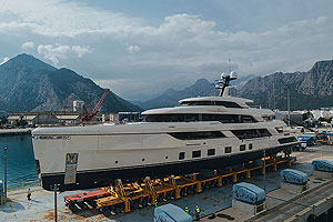 Alia Yachts Serenity II