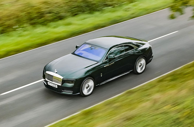 /upload/iblock/651/mP90530426_highRes_rolls-royce-spectre-.jpg