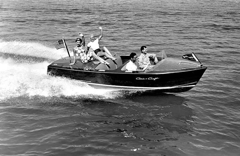 /upload/iblock/7f1/PI1406Runabout1956.jpg