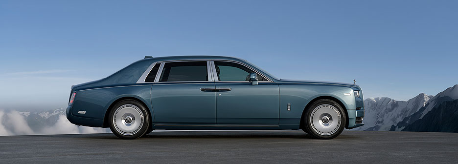/upload/iblock/9af/P90597236_highRes_rolls_royce_phantom_.jpg