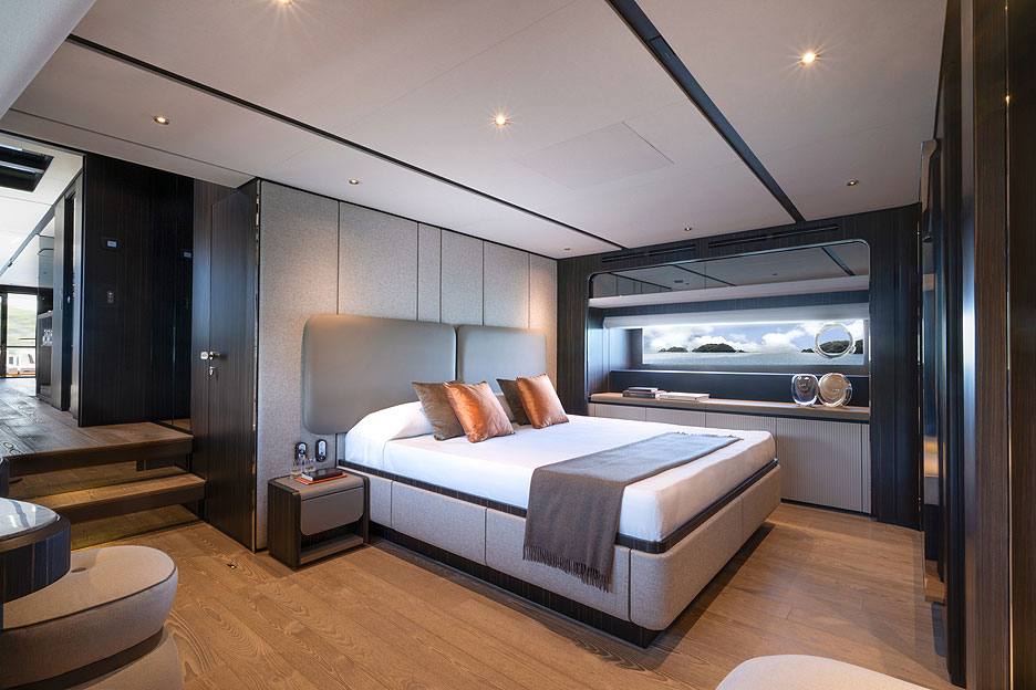/upload/iblock/ab5/Ferretti_Yachts_940_7_.jpg