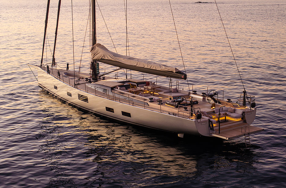 https://ru.yachting-mag.com/upload/iblock/db3/SW108_Kalantis_Deck_6_.jpg