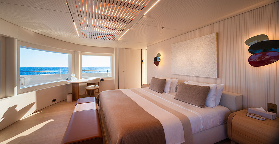 /upload/iblock/e88/Benetti_MY_Kasper_7_master_cabin.jpg