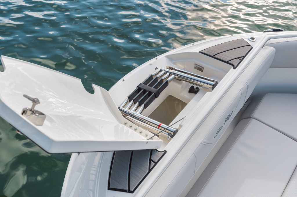 2025-SDX-250-Outboard-SDO25N-bow.jpg