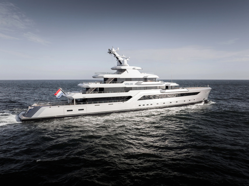 Feadship-Valor.jpeg