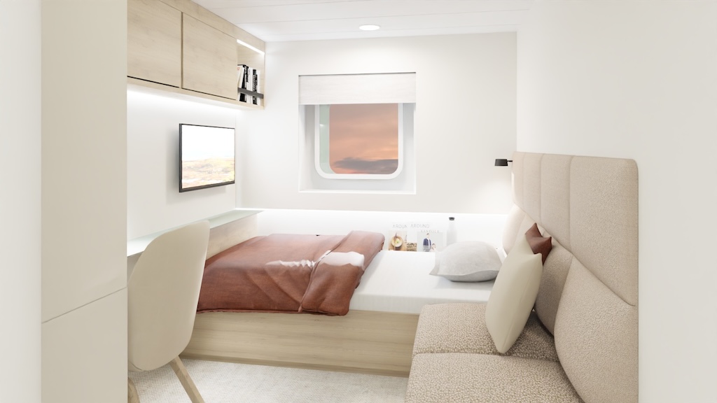 RV11000 - _cabin 1M Cdeck.jpg