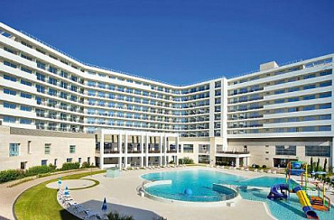 Radisson дарит подарки